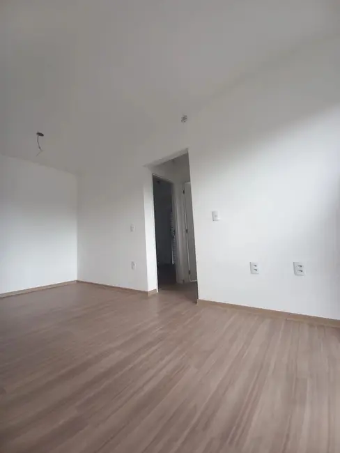 Apartamento com 2 quartos à venda, 60m2 em Jardim São Carlos, Sorocaba - SP - imagem 3 Foto 3 de Apartamento com 2 quartos à venda, 60m2 em Jardim São Carlos, Sorocaba - SP