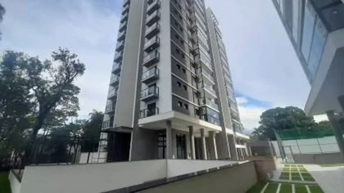 Apartamento com 4 quartos à venda, 210m2 em Além Ponte, Sorocaba - SP - imagem 2 Foto 2 de Apartamento com 4 quartos à venda, 210m2 em Além Ponte, Sorocaba - SP