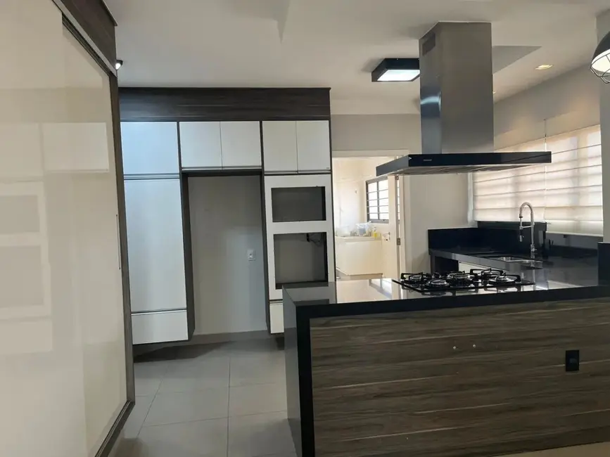 Apartamento com 4 quartos à venda, 316m2 em Centro, Sorocaba - SP - imagem 6 Foto 6 de Apartamento com 4 quartos à venda, 316m2 em Centro, Sorocaba - SP