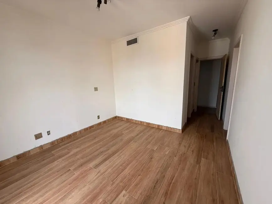 Apartamento com 3 quartos à venda, 270m2 em Centro, Sorocaba - SP - imagem 9 Foto 9 de Apartamento com 3 quartos à venda, 270m2 em Centro, Sorocaba - SP