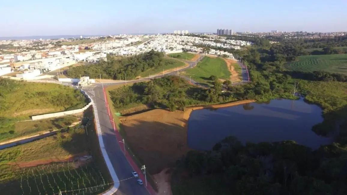 Foto 1 de Terreno / Lote para alugar, 379m2 em Sorocaba - SP