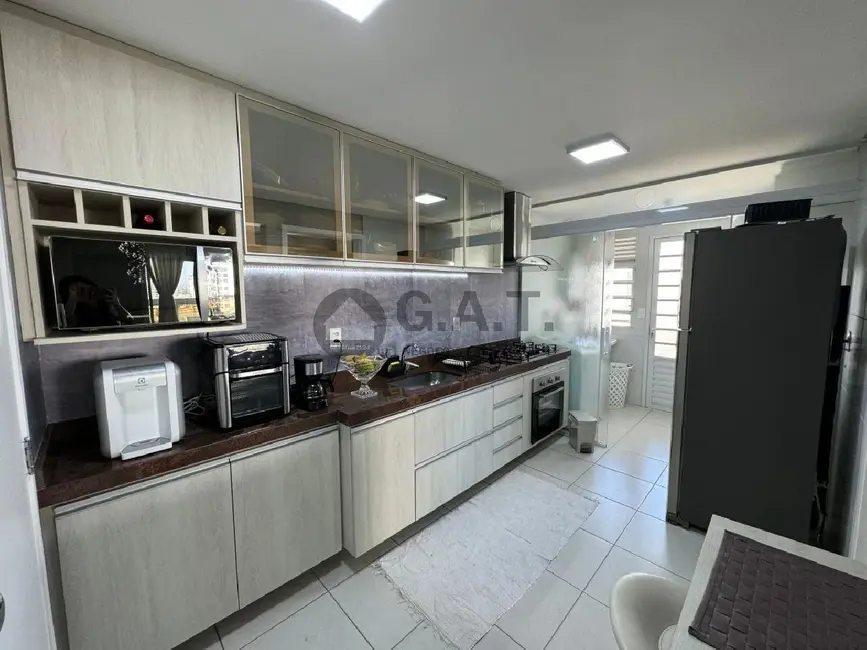 Apartamento com 3 quartos à venda, 125m2 em Parque Campolim, Sorocaba - SP - imagem 9 Foto 9 de Apartamento com 3 quartos à venda, 125m2 em Parque Campolim, Sorocaba - SP
