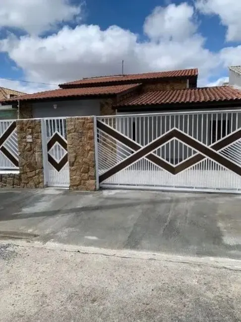 Casa com 3 quartos à venda, 194m2 em Jardim São Carlos, Sorocaba - SP - imagem 1 Foto 1 de Casa com 3 quartos à venda, 194m2 em Jardim São Carlos, Sorocaba - SP