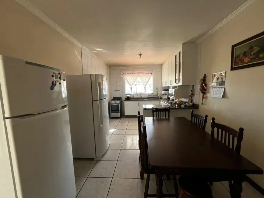Casa com 3 quartos à venda, 162m2 em Jardim Vera Cruz, Sorocaba - SP - imagem 3 Foto 3 de Casa com 3 quartos à venda, 162m2 em Jardim Vera Cruz, Sorocaba - SP