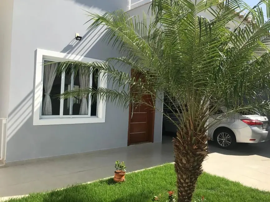 Foto 4 de Casa com 3 quartos à venda, 238m2 em Jardim Karolyne, Votorantim - SP