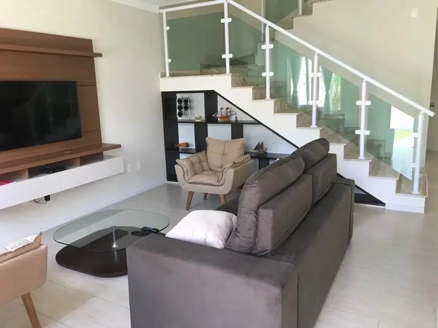 Foto 6 de Casa com 3 quartos à venda, 238m2 em Jardim Karolyne, Votorantim - SP