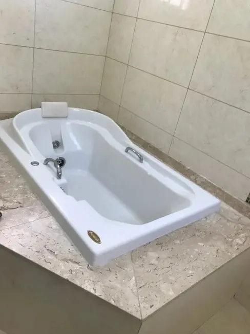 Foto 5 de Casa com 3 quartos à venda, 238m2 em Jardim Karolyne, Votorantim - SP