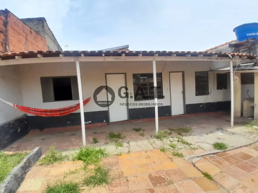 Foto 1 de Casa com 1 quarto para alugar, 50m2 em Vila Carvalho, Sorocaba - SP
