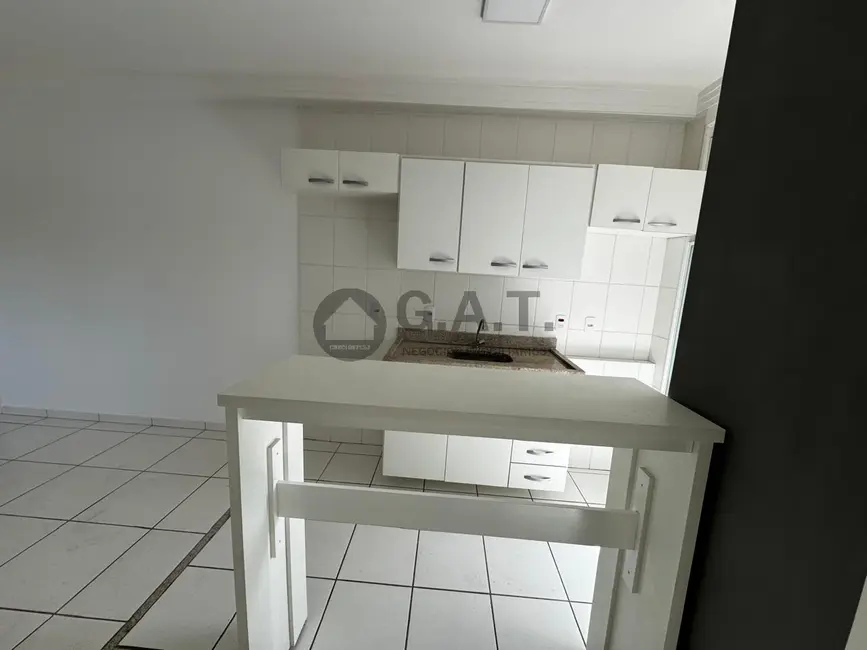 Foto 4 de Apartamento com 2 quartos à venda, 42m2 em Jardim Ipê, Sorocaba - SP