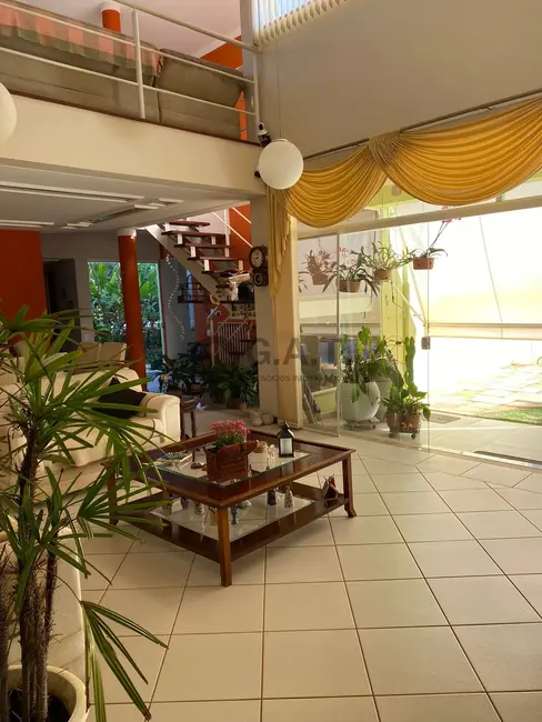 Foto 9 de Casa de Condomínio com 4 quartos à venda, 365m2 em Aracoiaba Da Serra - SP