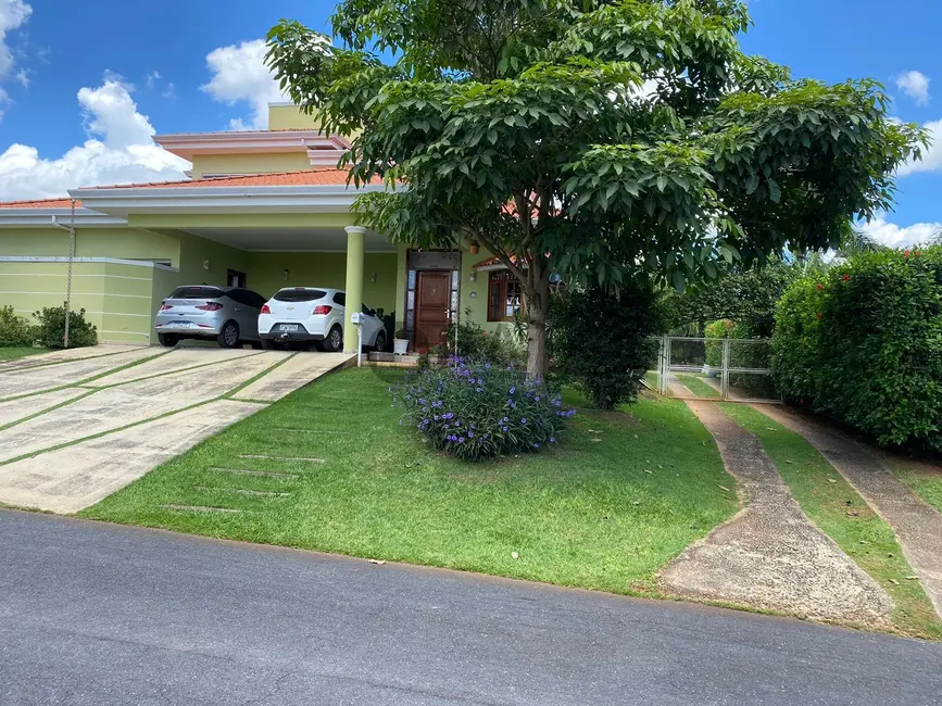 Foto 2 de Casa de Condomínio com 4 quartos à venda, 365m2 em Aracoiaba Da Serra - SP