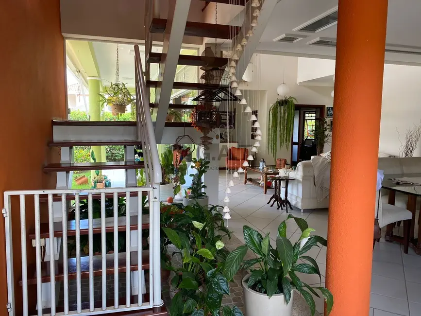 Foto 3 de Casa de Condomínio com 4 quartos à venda, 365m2 em Aracoiaba Da Serra - SP