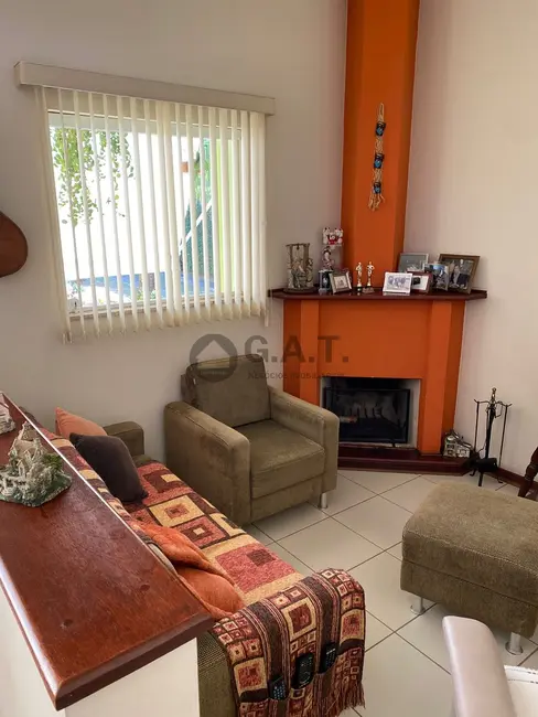 Foto 7 de Casa de Condomínio com 4 quartos à venda, 365m2 em Aracoiaba Da Serra - SP