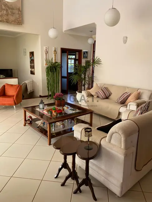 Foto 5 de Casa de Condomínio com 4 quartos à venda, 365m2 em Aracoiaba Da Serra - SP