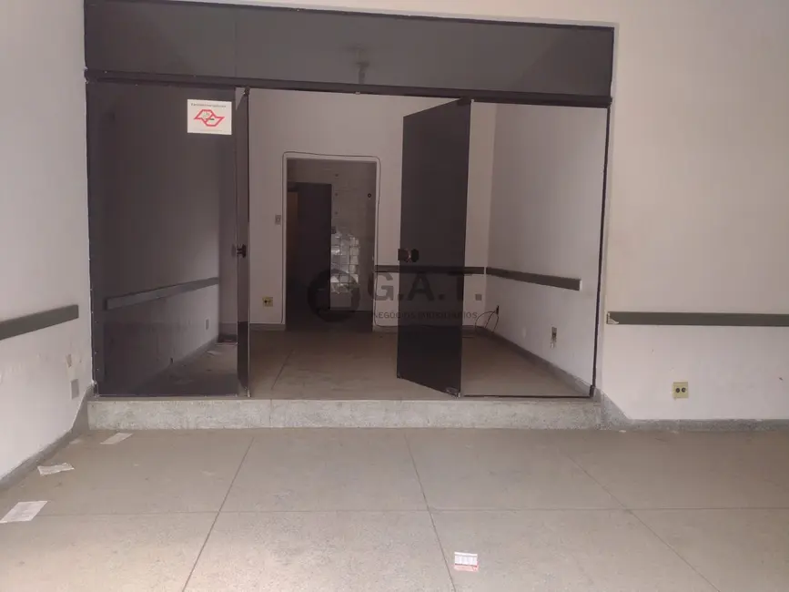 Sala Comercial para alugar, 65m2 em Vila Jardini, Sorocaba - SP - imagem 9 Foto 9 de Sala Comercial para alugar, 65m2 em Vila Jardini, Sorocaba - SP