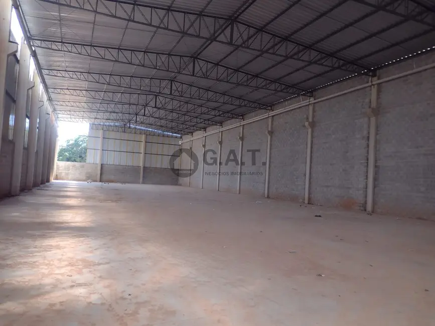 Foto 8 de Armazém / Galpão para alugar, 1600m2 em Aracoiaba Da Serra - SP