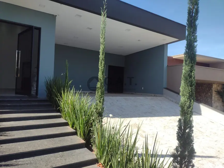 Foto 1 de Casa de Condomínio com 4 quartos para alugar, 270m2 em Green Valley, Votorantim - SP