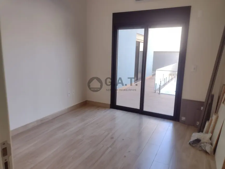 Foto 9 de Casa de Condomínio com 4 quartos para alugar, 270m2 em Green Valley, Votorantim - SP