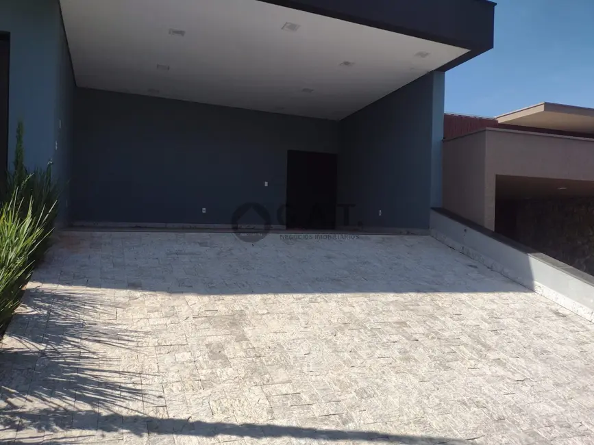 Foto 2 de Casa de Condomínio com 4 quartos para alugar, 270m2 em Green Valley, Votorantim - SP