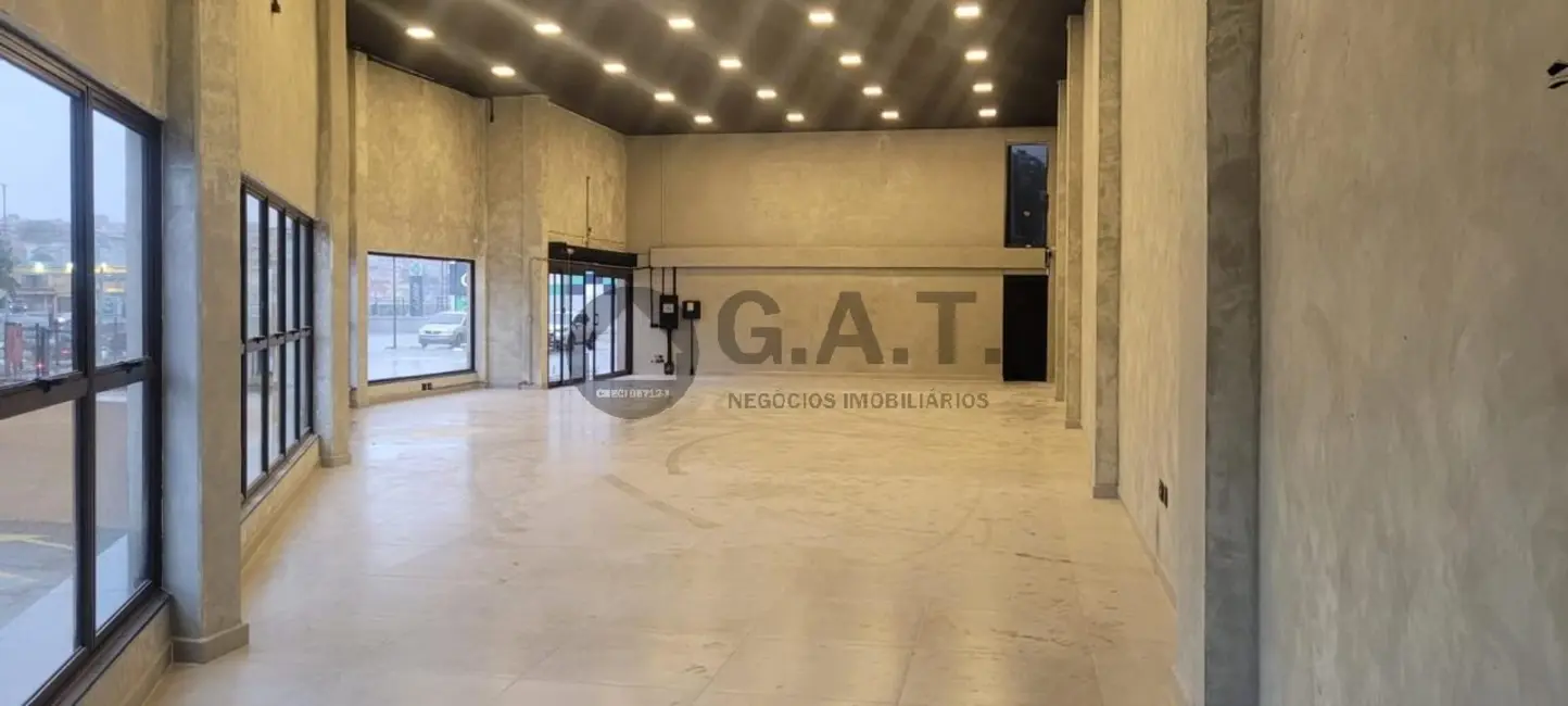 Sala Comercial com 1 quarto para alugar, 222m2 em Jardim Sorocabano, Sorocaba - SP - imagem 1 Foto 1 de Sala Comercial com 1 quarto para alugar, 222m2 em Jardim Sorocabano, Sorocaba - SP