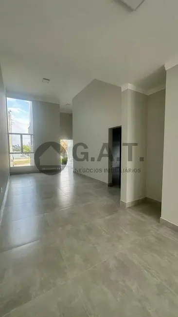 Foto 2 de Casa de Condomínio com 3 quartos para alugar, 153m2 em Cajuru do Sul, Sorocaba - SP
