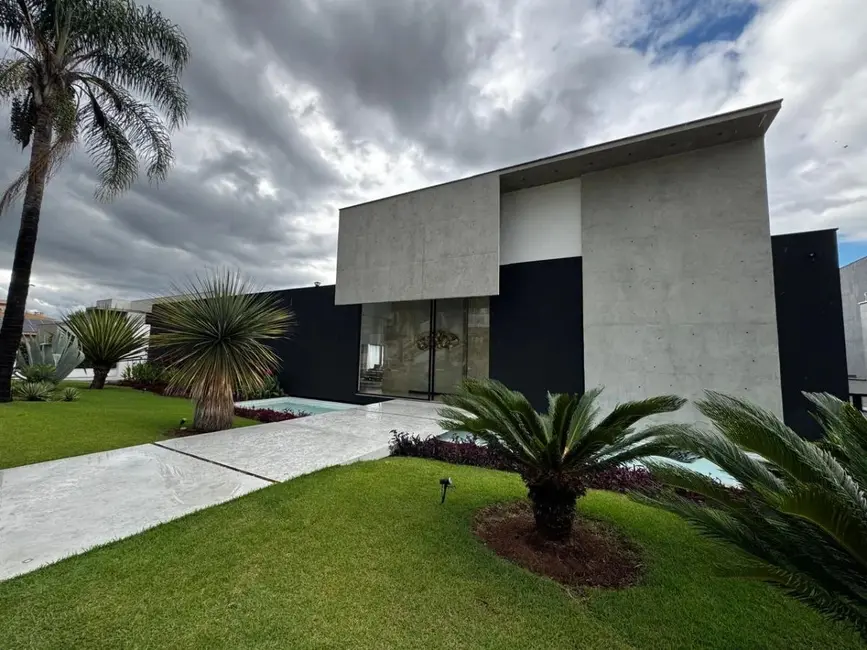 Casa de Condomínio com 4 quartos à venda, 870m2 em Parque Reserva Fazenda Imperial, Sorocaba - SP - imagem 3 Foto 3 de Casa de Condomínio com 4 quartos à venda, 870m2 em Parque Reserva Fazenda Imperial, Sorocaba - SP