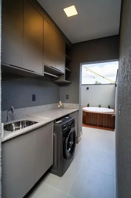 Casa de Condomínio com 3 quartos à venda, 114m2 em Chácaras Reunidas São Jorge, Sorocaba - SP - imagem 7 Foto 7 de Casa de Condomínio com 3 quartos à venda, 114m2 em Chácaras Reunidas São Jorge, Sorocaba - SP