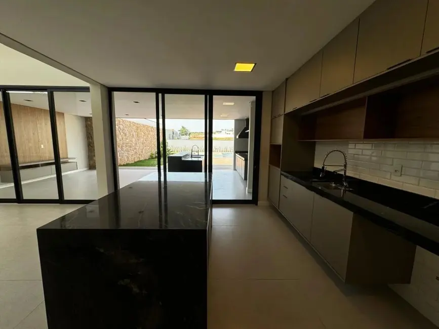 Casa de Condomínio com 4 quartos à venda, 326m2 em Parque Ecoresidencial Fazenda Jequitibá, Sorocaba - SP - imagem 8 Foto 8 de Casa de Condomínio com 4 quartos à venda, 326m2 em Parque Ecoresidencial Fazenda Jequitibá, Sorocaba - SP