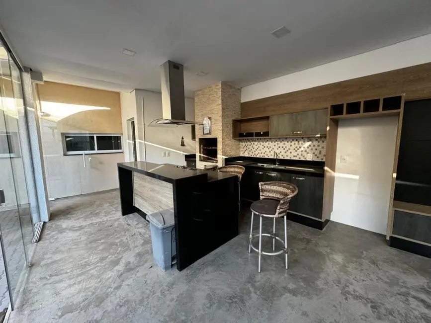 Foto 8 de Casa de Condomínio com 2 quartos à venda, 180m2 em Vila Rica, Sorocaba - SP