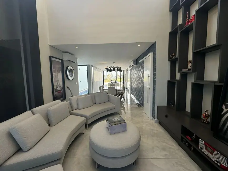 Foto 3 de Casa de Condomínio com 3 quartos à venda, 200m2 em Alphaville Nova Esplanada, Votorantim - SP