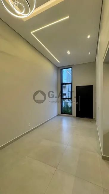 Casa de Condomínio com 3 quartos à venda, 131m2 em Wanel Ville, Sorocaba - SP - imagem 9 Foto 9 de Casa de Condomínio com 3 quartos à venda, 131m2 em Wanel Ville, Sorocaba - SP