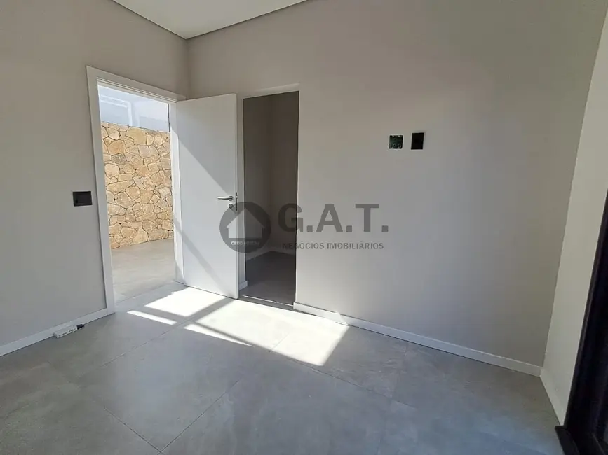 Casa de Condomínio com 4 quartos à venda, 300m2 em Jardim Residencial Chácara Ondina, Sorocaba - SP - imagem 7 Foto 7 de Casa de Condomínio com 4 quartos à venda, 300m2 em Jardim Residencial Chácara Ondina, Sorocaba - SP