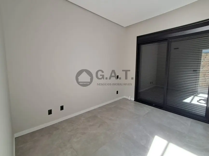 Casa de Condomínio com 4 quartos à venda, 300m2 em Jardim Residencial Chácara Ondina, Sorocaba - SP - imagem 8 Foto 8 de Casa de Condomínio com 4 quartos à venda, 300m2 em Jardim Residencial Chácara Ondina, Sorocaba - SP