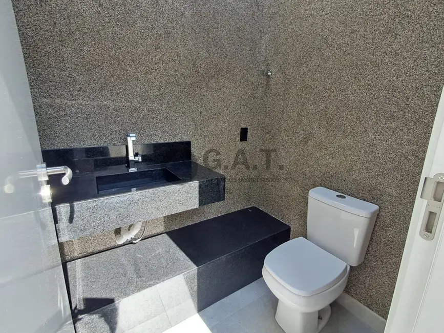 Casa de Condomínio com 4 quartos à venda, 300m2 em Jardim Residencial Chácara Ondina, Sorocaba - SP - imagem 5 Foto 5 de Casa de Condomínio com 4 quartos à venda, 300m2 em Jardim Residencial Chácara Ondina, Sorocaba - SP