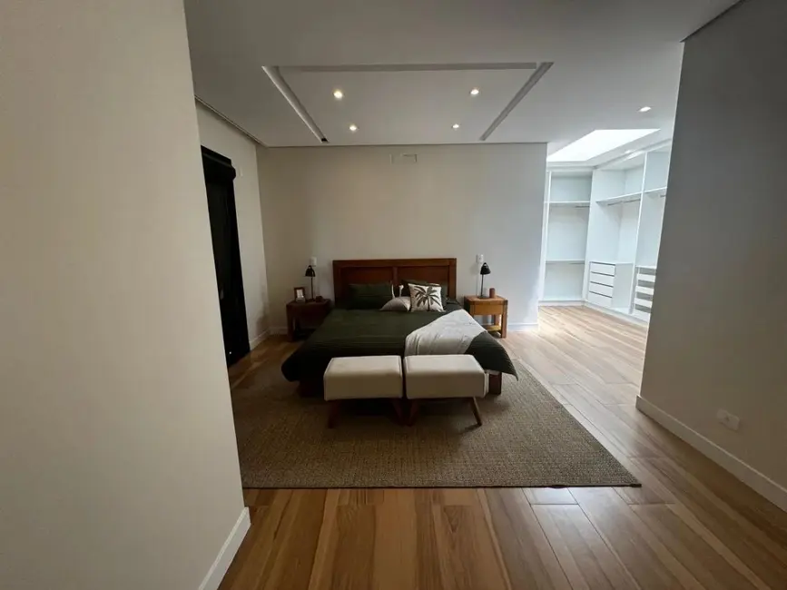 Casa de Condomínio com 4 quartos à venda, 360m2 em Alphaville Nova Esplanada, Votorantim - SP - imagem 9 Foto 9 de Casa de Condomínio com 4 quartos à venda, 360m2 em Alphaville Nova Esplanada, Votorantim - SP