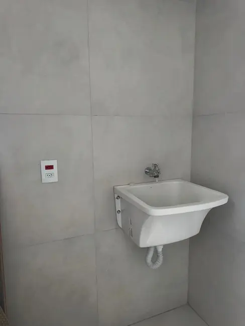 Casa de Condomínio com 3 quartos à venda, 140m2 em Wanel Ville, Sorocaba - SP - imagem 4 Foto 4 de Casa de Condomínio com 3 quartos à venda, 140m2 em Wanel Ville, Sorocaba - SP