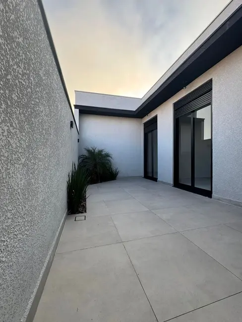 Casa de Condomínio com 3 quartos à venda, 140m2 em Wanel Ville, Sorocaba - SP - imagem 8 Foto 8 de Casa de Condomínio com 3 quartos à venda, 140m2 em Wanel Ville, Sorocaba - SP