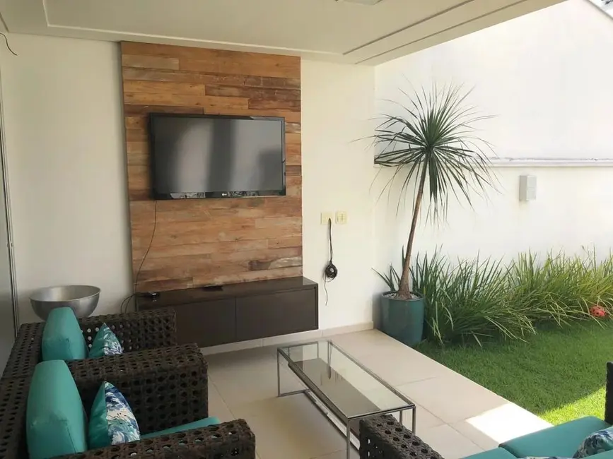 Casa de Condomínio com 3 quartos à venda, 278m2 em Aparecidinha, Sorocaba - SP - imagem 3 Foto 3 de Casa de Condomínio com 3 quartos à venda, 278m2 em Aparecidinha, Sorocaba - SP