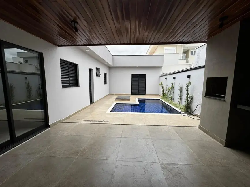 Foto 3 de Casa de Condomínio com 3 quartos à venda, 185m2 em Aparecidinha, Sorocaba - SP