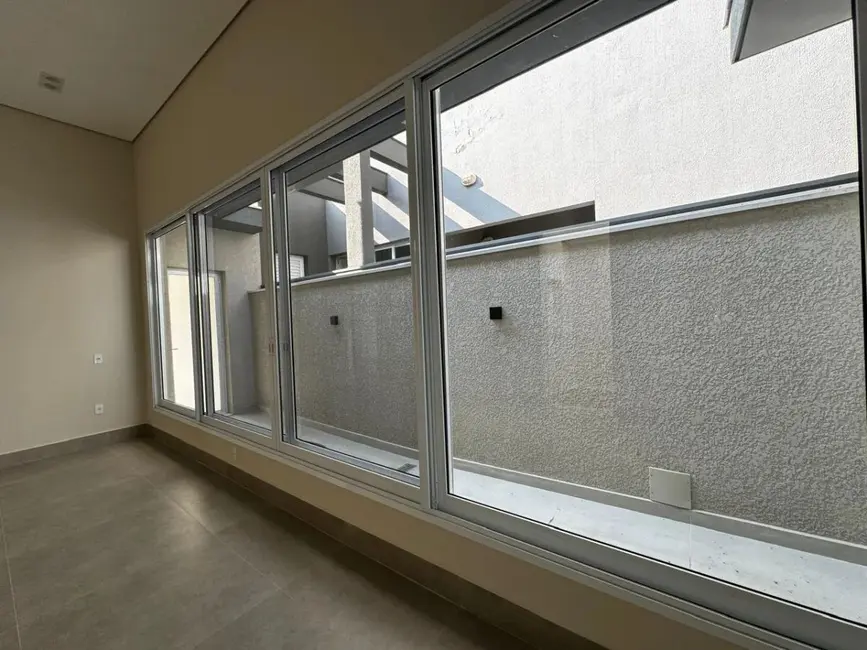 Casa de Condomínio com 3 quartos à venda, 210m2 em Jardim Residencial Giverny, Sorocaba - SP - imagem 8 Foto 8 de Casa de Condomínio com 3 quartos à venda, 210m2 em Jardim Residencial Giverny, Sorocaba - SP