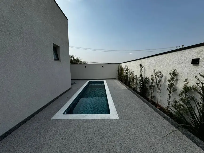 Foto 6 de Casa de Condomínio com 3 quartos à venda, 240m2 em Aparecidinha, Sorocaba - SP