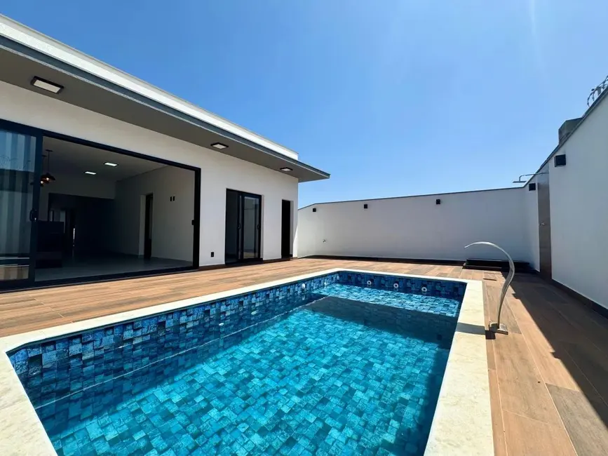 Casa de Condomínio com 3 quartos à venda, 237m2 em Parque Três Meninos, Sorocaba - SP - imagem 3 Foto 3 de Casa de Condomínio com 3 quartos à venda, 237m2 em Parque Três Meninos, Sorocaba - SP