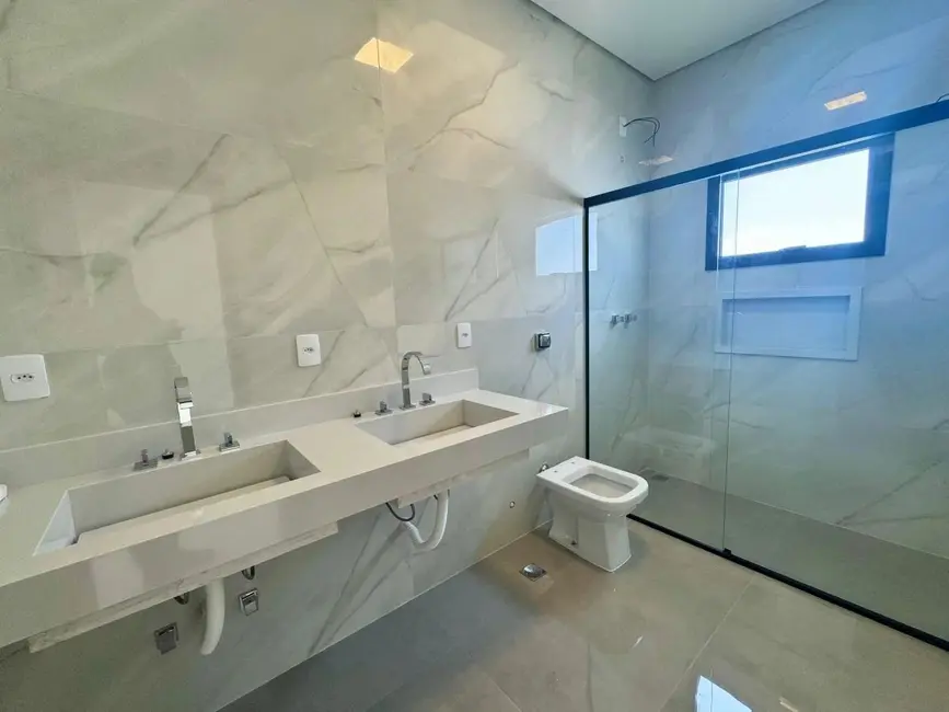 Foto 2 de Casa de Condomínio com 4 quartos à venda, 210m2 em Green Valley, Votorantim - SP