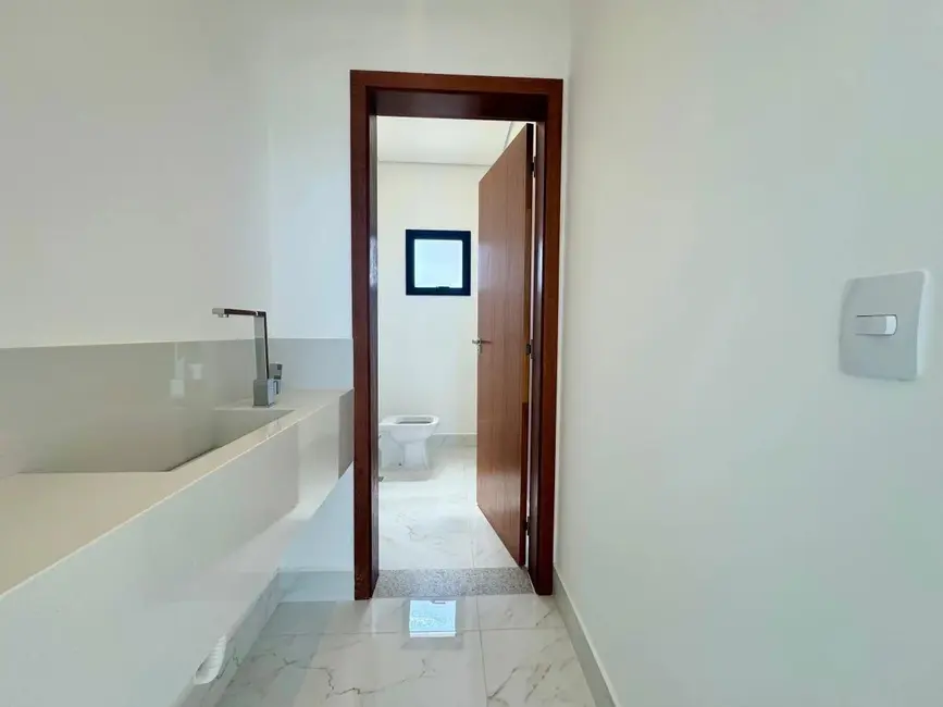 Foto 9 de Casa de Condomínio com 4 quartos à venda, 210m2 em Green Valley, Votorantim - SP