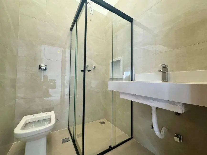 Foto 3 de Casa de Condomínio com 4 quartos à venda, 210m2 em Green Valley, Votorantim - SP