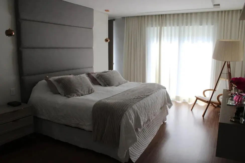 Casa de Condomínio com 3 quartos à venda, 319m2 em Jardim Emília, Sorocaba - SP - imagem 9 Foto 9 de Casa de Condomínio com 3 quartos à venda, 319m2 em Jardim Emília, Sorocaba - SP