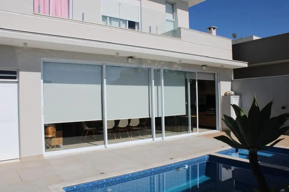 Casa de Condomínio com 3 quartos à venda, 319m2 em Jardim Emília, Sorocaba - SP - imagem 4 Foto 4 de Casa de Condomínio com 3 quartos à venda, 319m2 em Jardim Emília, Sorocaba - SP