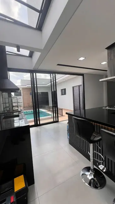 Casa de Condomínio com 3 quartos à venda, 192m2 em Brigadeiro Tobias, Sorocaba - SP - imagem 7 Foto 7 de Casa de Condomínio com 3 quartos à venda, 192m2 em Brigadeiro Tobias, Sorocaba - SP