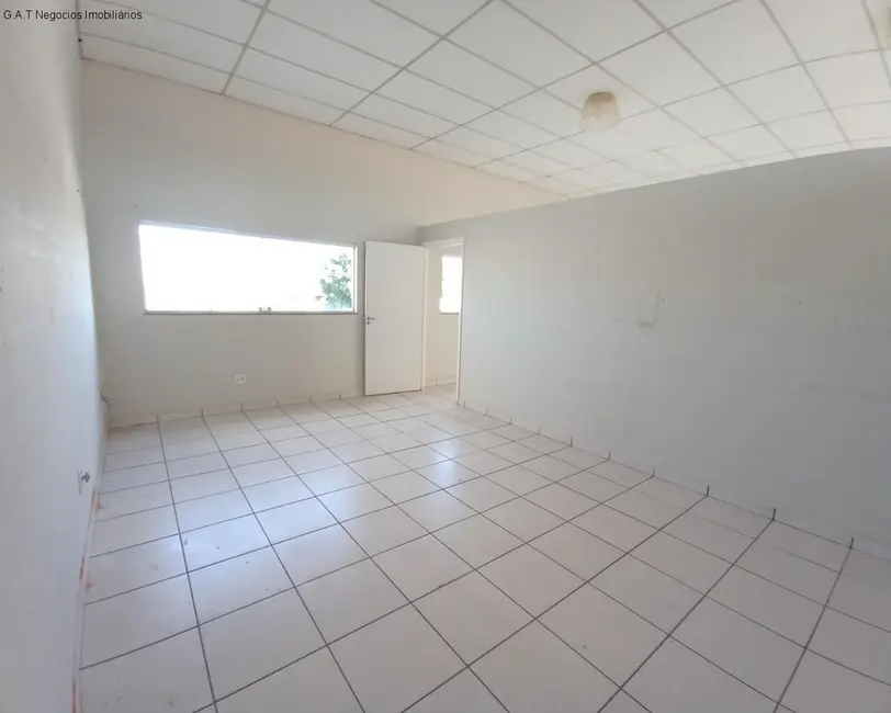 Foto 5 de Sala Comercial para alugar, 160m2 em Jardim Simus, Sorocaba - SP