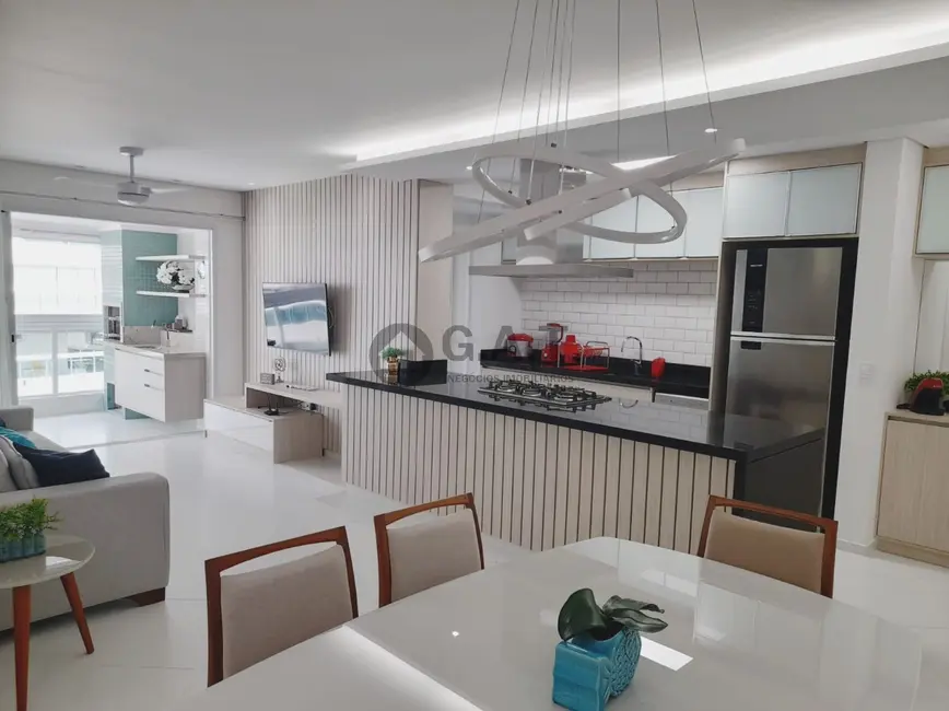 Apartamento com 3 quartos à venda, 126m2 em Riviera de São Lourenço, Bertioga - SP - imagem 4 Foto 4 de Apartamento com 3 quartos à venda, 126m2 em Riviera de São Lourenço, Bertioga - SP